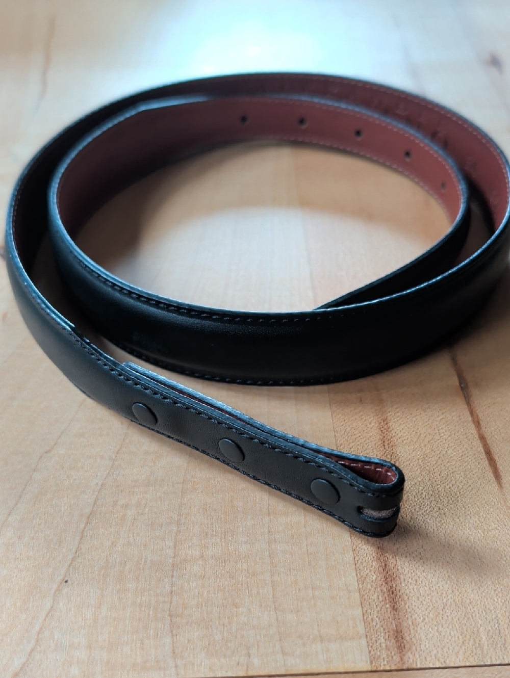 Women's Black Leather Belt with Brown Interior